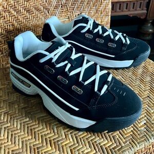 NIB Men’s FILA Hometown Black Velvet Sneakers